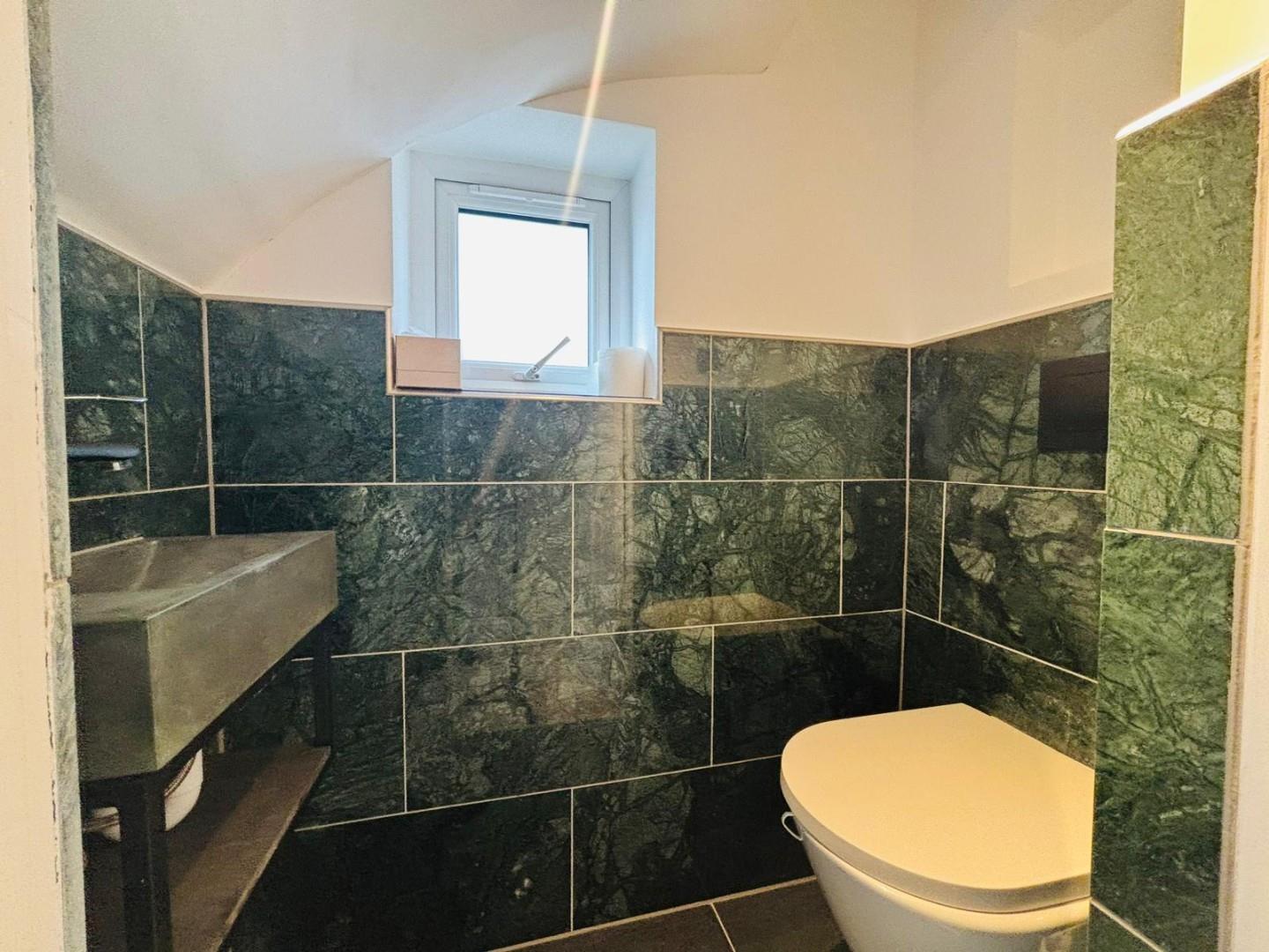 Stoneyfields Lane, Edgware, HA8, Edgware
